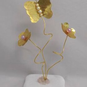 μπομπονιέρα πεταλούδα μαργαρίτες πέρλες