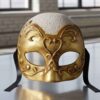 αποκριάτικη βενετσιάνικη μάσκα χρυσή