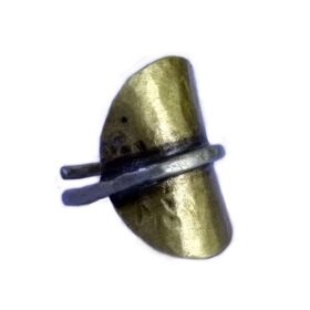 δαχτυλίδι οβάλ χρυσό με ασημί μπάρα